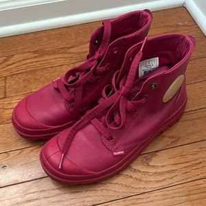 Palladium Pampa Monochrome Leather Hightop Boots Sz. 7